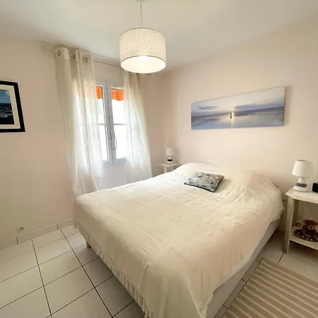 بيت للعطل Maison Renovee Avec Jardin, 2 Chambres, Wifi, A 500m De La - - Fr-1-231-320